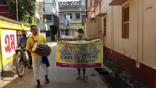 মুর্শিদাবাদের বহরমপুরের বিখ্যাত মূকাভিনয় ও নাটক শিল্পী সুজিত কুমার দাস
