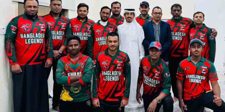 লিজেন্ড ক্রিকেট ক্লাবের জার্সি বিতরণ