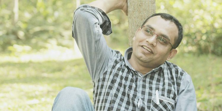 লেখক ও সাংবাদিক মঈন উদ্দিন সরকার সুমন