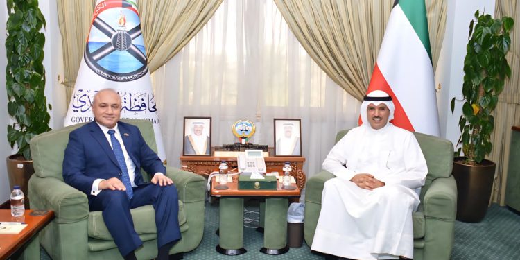 বাংলাদেশের সাথে সম্পর্ক আরও জোরদার করতে আগ্রহী কুয়েত: গভর্নর