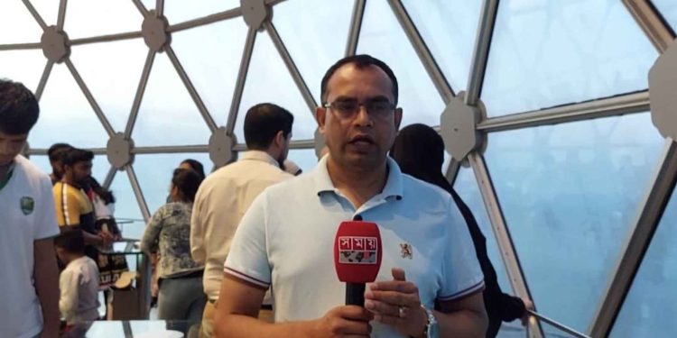 কুয়েত টাওয়ার আরব উপসাগরের তীরে দাঁড়িয়ে থাকা অমর প্রতীক