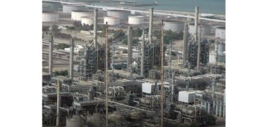 কুয়েতে রিফাইনারিতে ড্রোনের হামলায় আগুন